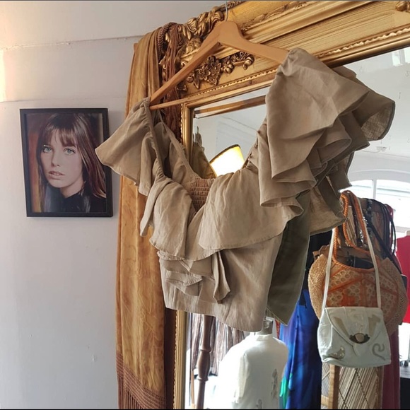 Neeve blouse in Oatmeal - Picture 2 of 2